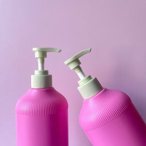 Chai Hồng sọc HDPE vòi nhấn sọc xanh