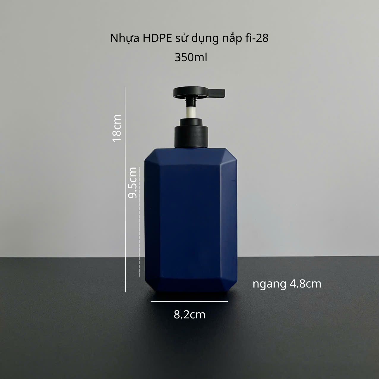 chai-hdpe-xanh-duong-voi-nhan-den-nham-350ml Chai HDPE Vuông Xanh Dương vòi nhấn dẹp Đen Nhám