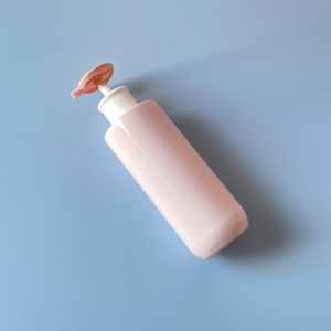 Chai PET Hồng vai ngang vòi nhấn dẹp Hồng