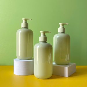Chai PET xanh tròn vòi nhấn sóng xanh trơn 500ml