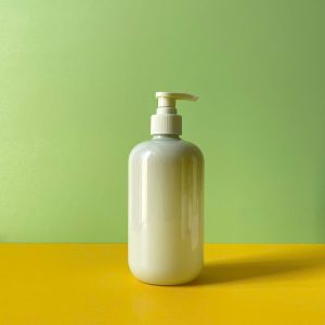 Chai PET xanh tròn vòi nhấn sóng xanh trơn 500ml