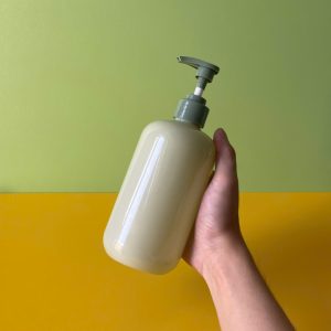 Chai PET xanh tròn vòi nhấn sóng xanh đậm