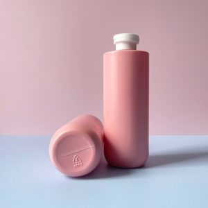 Chai HDPE vai ngang đáy bầu nắp bật trắng
