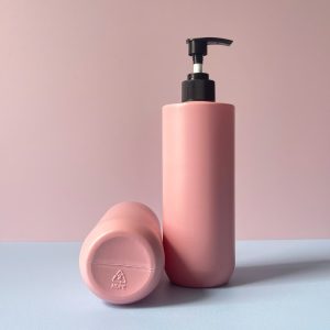 Chai nhựa HDPE vai ngang đáy bầu vòi nhấn sóng đen