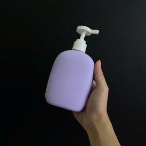 Chai HDPE thân tròn tím nắp dẹp trắng