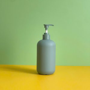 Chai HDPE tròn xanh đậm vòi nhấn sóng xanh trơn
