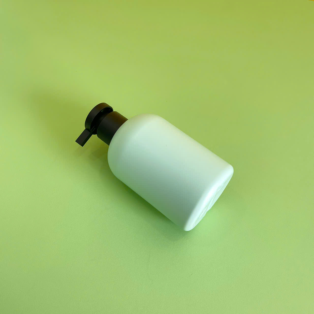 z6576605770353_6c894f3e1c2d7757ff15e134be31eaaf Chai HDPE Xanh Mint Tròn Lùn Vòi Nhấn Đen Nhám