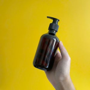 Chai PET nâu đen vòi nhấn đen 350ml 500ml